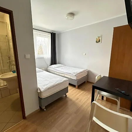 Zabkowickie Centrum Sportu I Rekreacji Sp. Z O. O. *