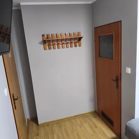 Hotel Ząbkowickie Centrum Sportu I Rekreacji Sp. Z O. O. *