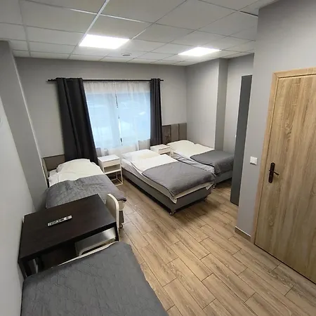 Ząbkowickie Centrum Sportu I Rekreacji Sp. Z O. O. Hotel *