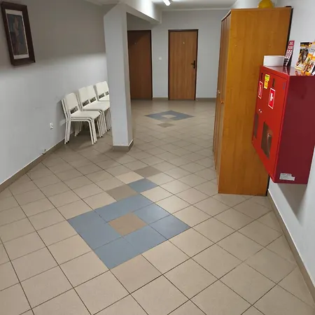 Zabkowickie Centrum Sportu I Rekreacji Sp. Z O. O. *