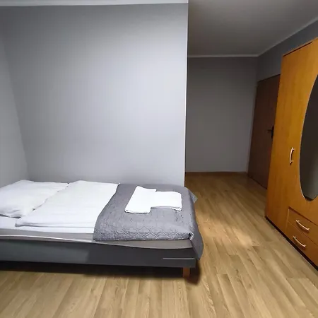 Zabkowickie Centrum Sportu I Rekreacji Sp. Z O. O. *