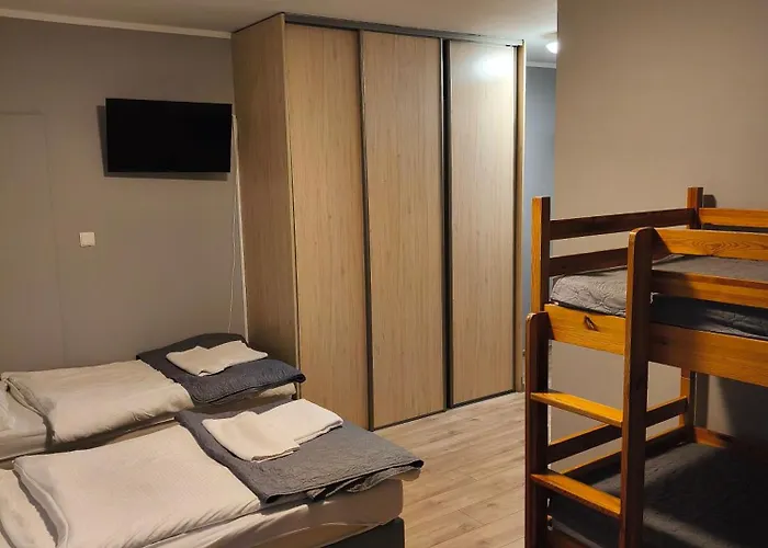 Zabkowickie Centrum Sportu I Rekreacji Sp. Z O. O. Hotel Zabkowice Slaskie