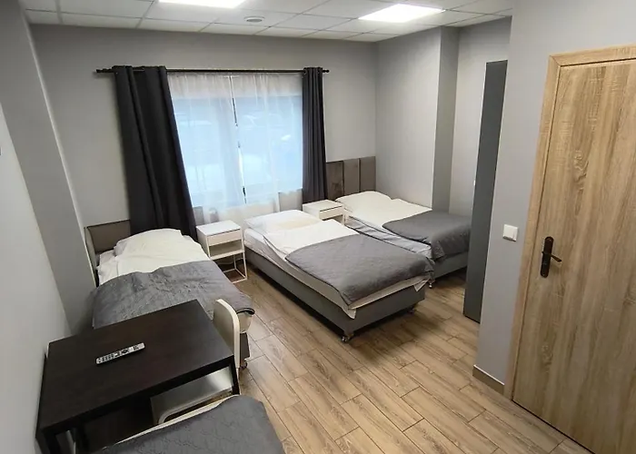 Zabkowickie Centrum Sportu I Rekreacji Sp. Z O. O. Hotel *