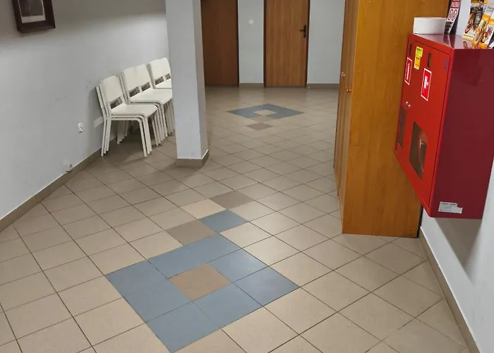 Zabkowickie Centrum Sportu I Rekreacji Sp. Z O. O. *