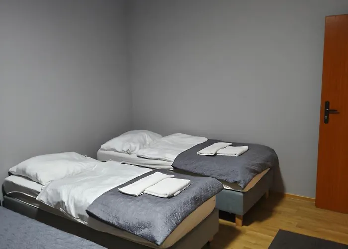 Zabkowickie Centrum Sportu I Rekreacji Sp. Z O. O. Hotel Zabkowice Slaskie