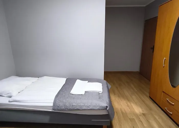 Zabkowickie Centrum Sportu I Rekreacji Sp. Z O. O. *